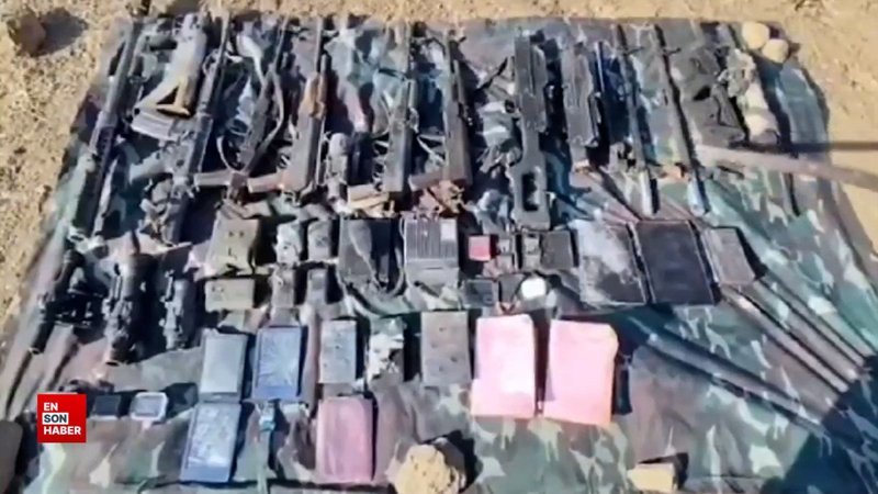 Pençe-Kilit bölgesinde PKK'ya ait çok sayıda silah ele geçirildi