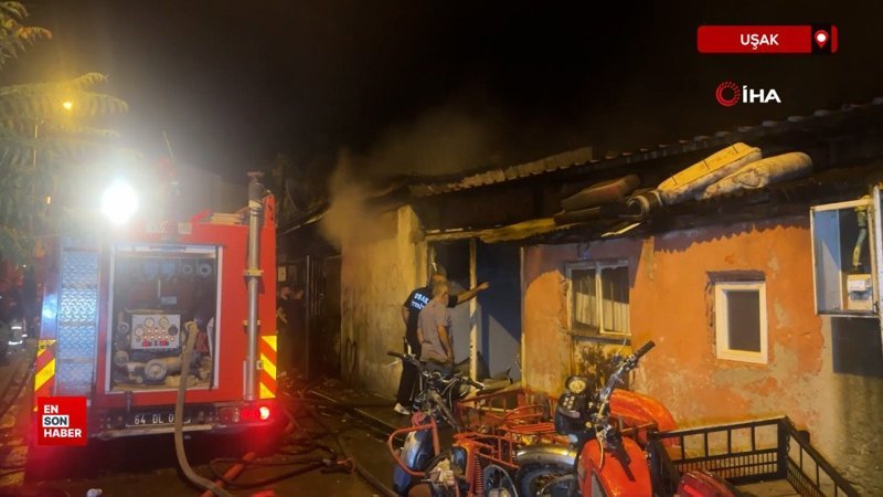 Uşak'taki yangında 2 iş yeri ve 1 ev zarar gördü