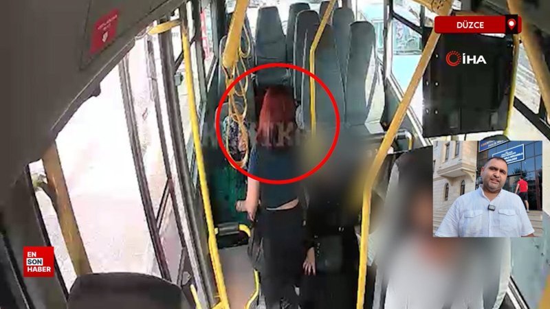 Düzce'de yolcu fark etti, şoför para dolu çantayı sahibine teslim etti