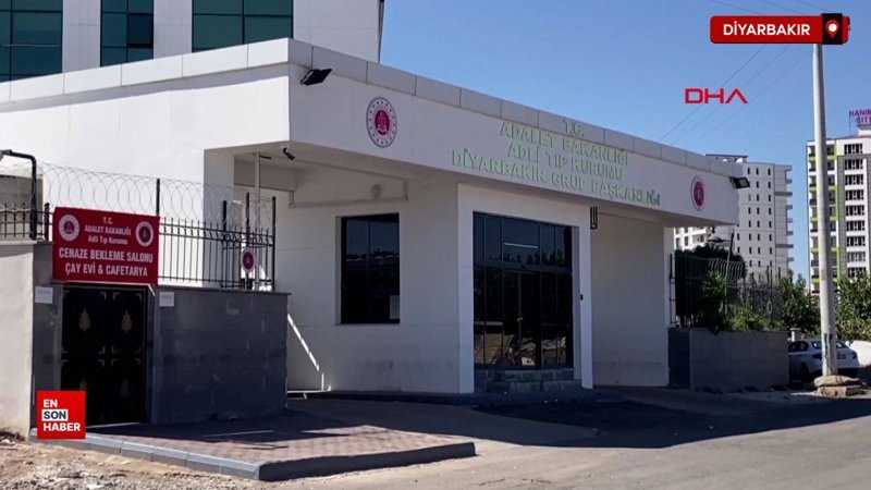 Diyarbakır'da cezaevinden izinli çıkan babasını öldürdü