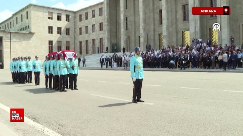 Eski Milletvekili Yücel Artantaş için Meclis'te cenaze töreni düzenlendi