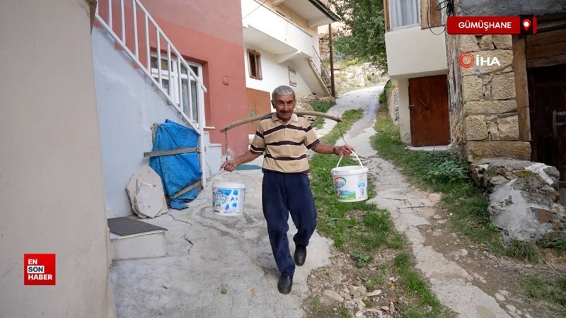 Gümüşhane'de emekli öğretmen diktiği fidanlarla köyünü yeşillendirdi