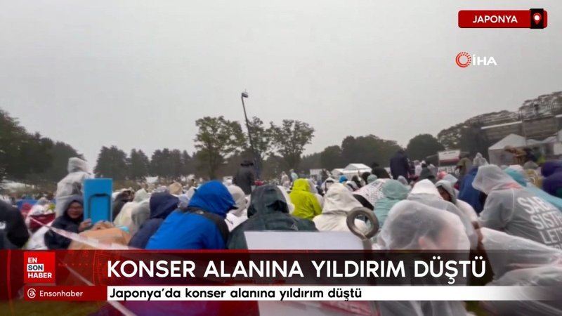 Japonya'da konser alanına yıldırım düştü