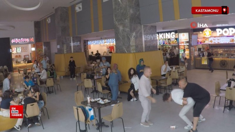 Kastamonu'da alışveriş merkezinde Heimlich deneyi