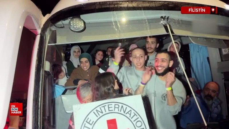 Serbest bırakılan 90 Filistinli coşkuyla karşılandı