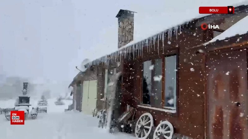 Bolu nisan ayında beyaza büründü