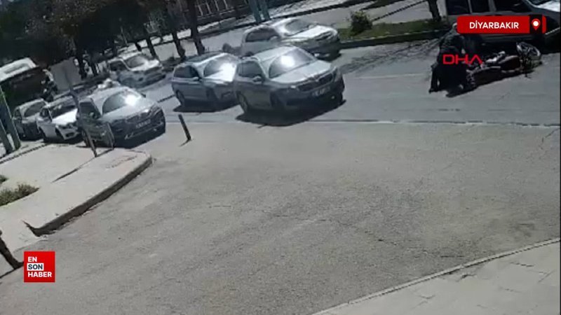 Diyarbakır'da eteği zincire takılınca motosiklet devrildi