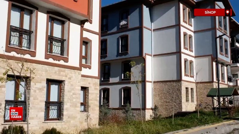 Murat Kurum Sinop'tan paylaştı: Sel felaketinin meydana geldiği bölgeler ayağı kaldırıldı