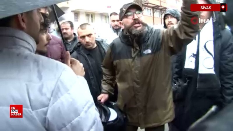 Sivas'ta bölücü slogan iddiası gerginliğe neden oldu