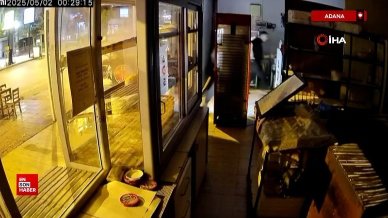 Adana'da araçla geçerken iş yerini kurşunladılar