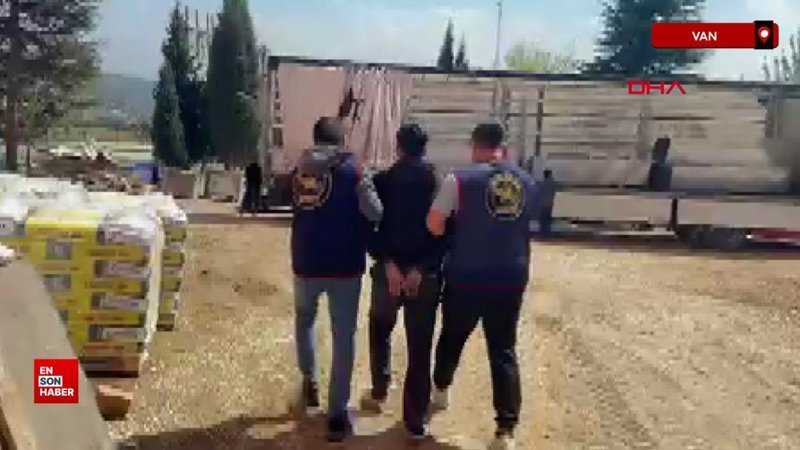Van'da hırsızlık suçundan aranan 8 kişi, JASAT operasyonuyla yakalandı