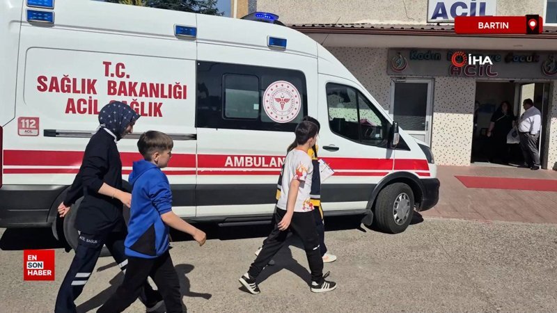 Bartın'da 17 öğrenci yedikleri jelibondan zehirlendi
