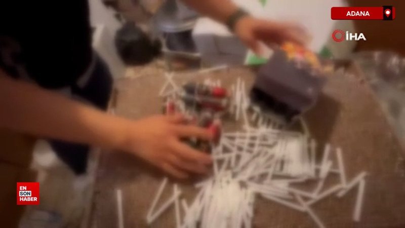 Adana'da evi kaçak sigara üretim merkezine çeviren şüpheli tutuklandı