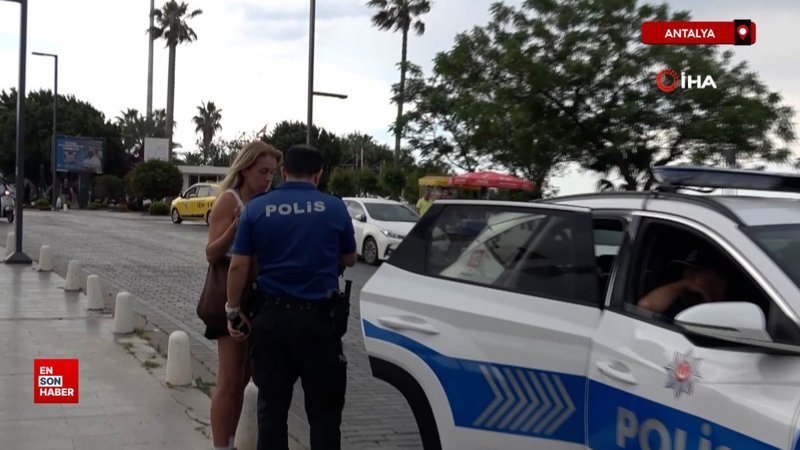 Antalya'da Rus turist, polis ekipleriyle baskın yaptı