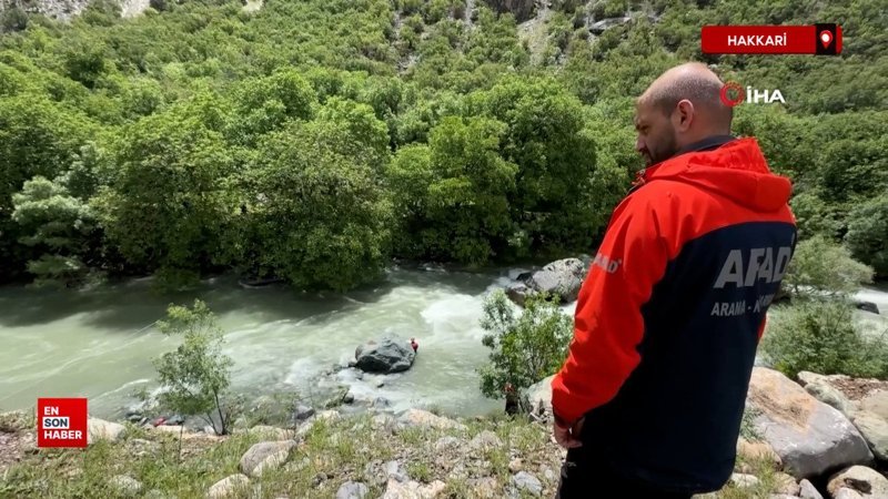 Hakkari'de derede kaybolan 16 yaşındaki Kom'u arama çalışmaları sürüyor