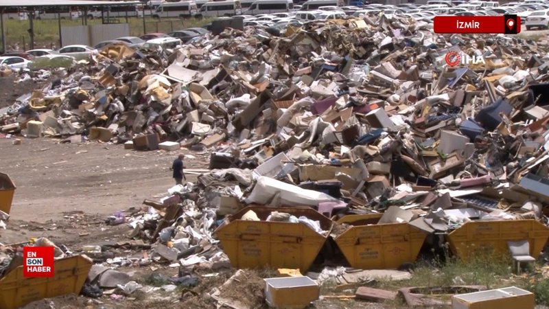İzmir'in göbeğinde çöp alanından ürküten görüntü