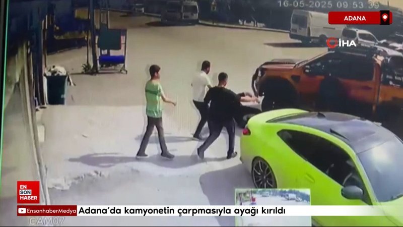 Adana'da kamyonetin çarpmasıyla ayağı kırıldı