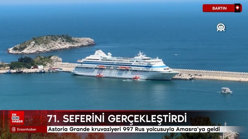 Astoria Grande kruvaziyeri 997 Rus yolcusuyla Amasra'ya geldi