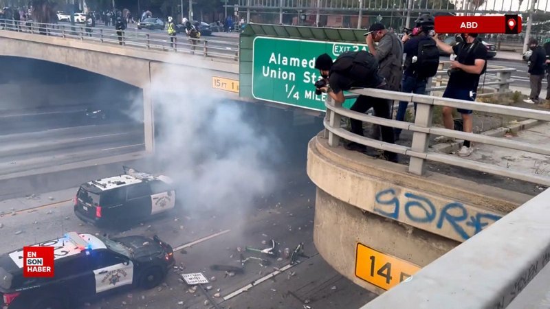 Los Angeles'ta sokaklar karıştı