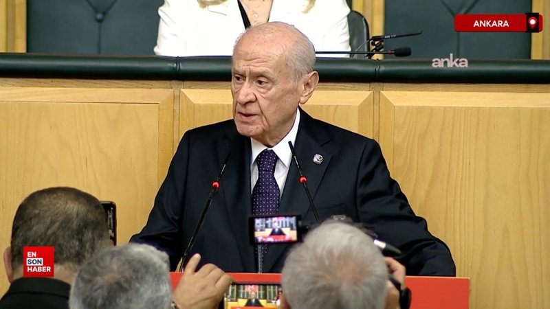 Devlet Bahçeli, 5 ay sonra MHP kürsüsünde: Ayakta alkışlandı