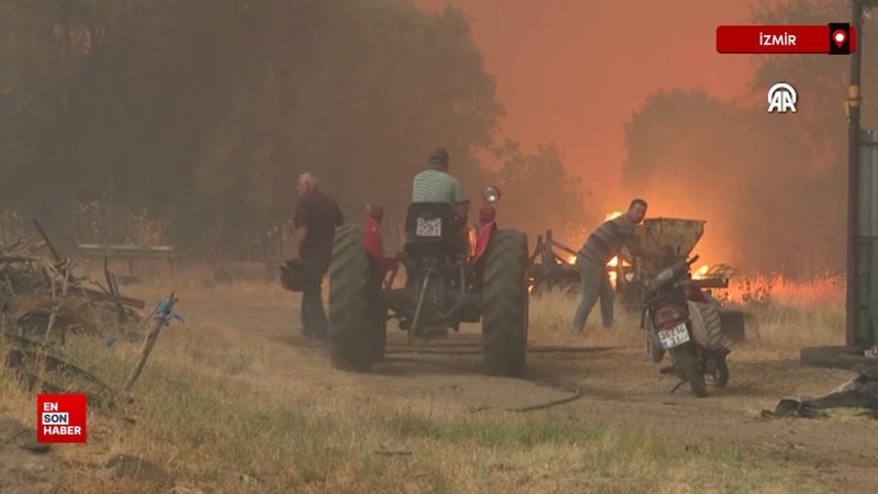 İzmir'in Ödemiş ilçesindeki orman yangınına müdahale sürüyor