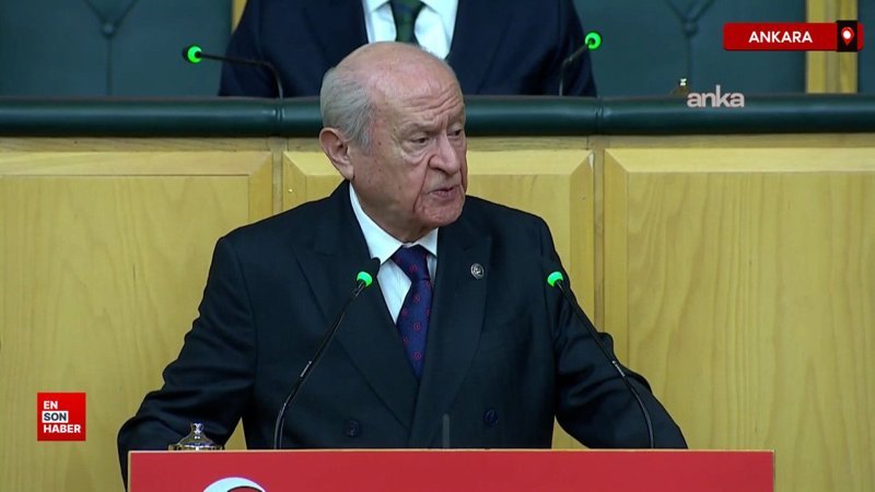 Devlet Bahçeli'den Özgür Özel'e: Erken seçim çağrısı siyasi ahmaklıktır