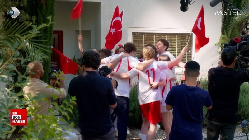 Daha 17 dizisinden Milli Takım'a destek paylaşımı