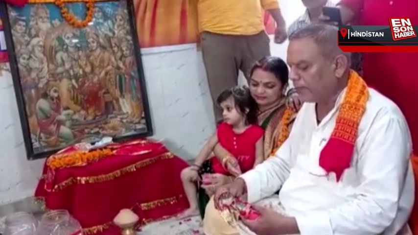 Hindistan’da yağmur yağması için iki kurbağaya evlilik töreni yapıldı